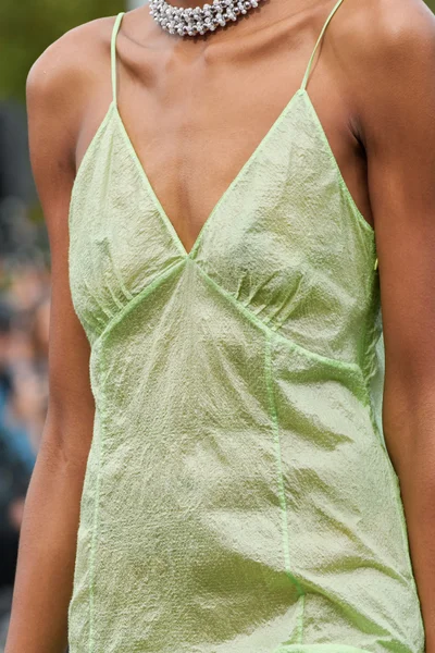 Look 56